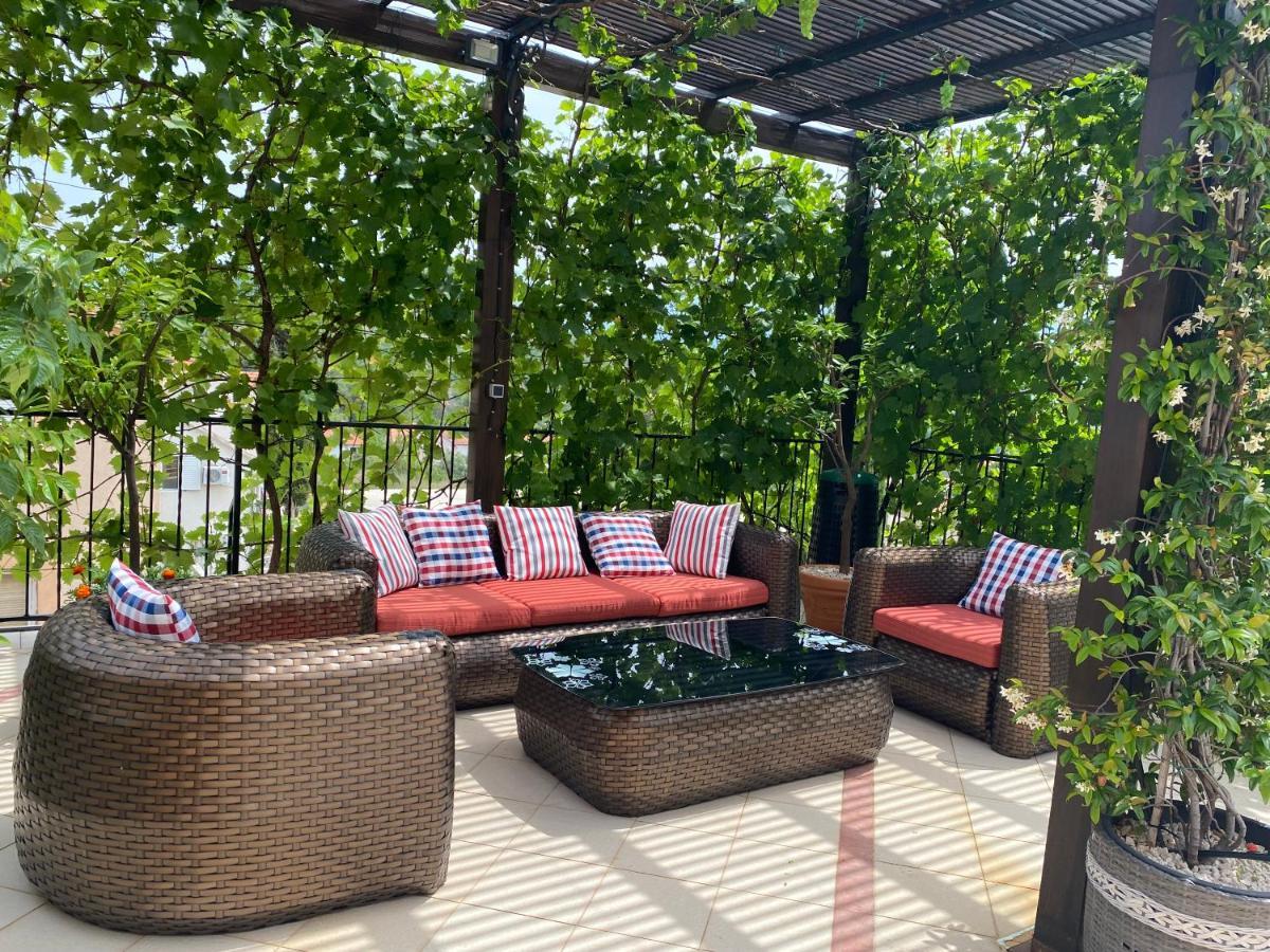 טיווט Apartments Villa Viktoria מראה חיצוני תמונה