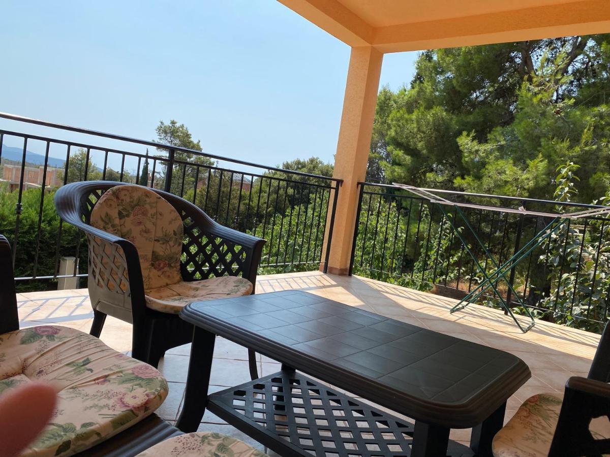 טיווט Apartments Villa Viktoria מראה חיצוני תמונה