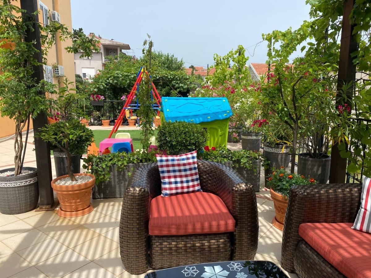 טיווט Apartments Villa Viktoria מראה חיצוני תמונה