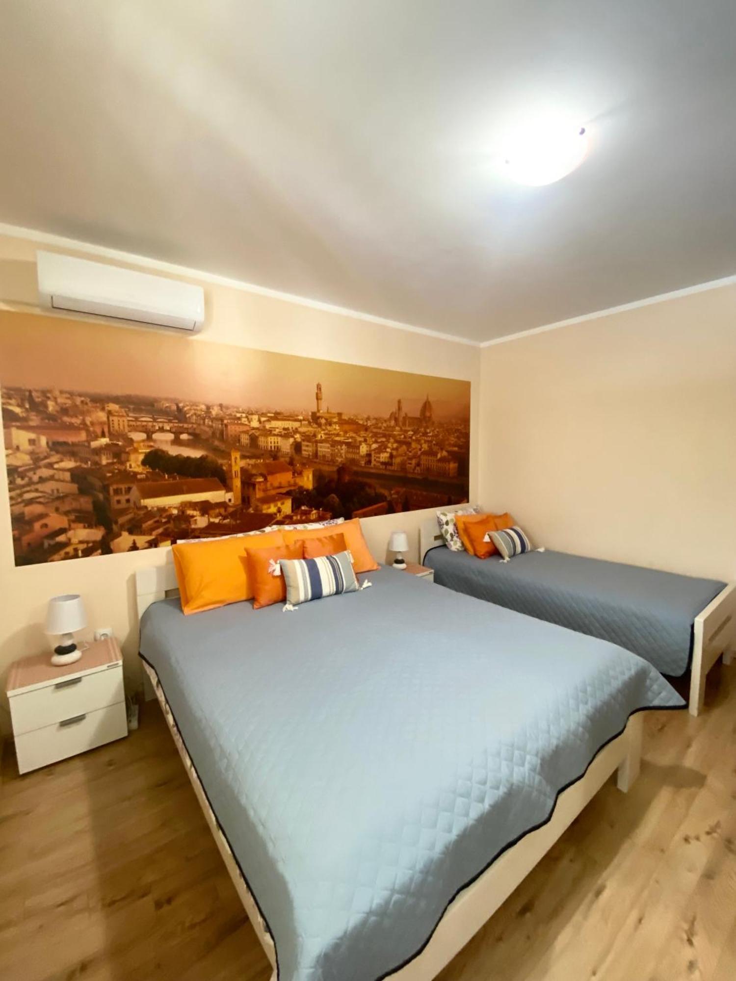 טיווט Apartments Villa Viktoria מראה חיצוני תמונה