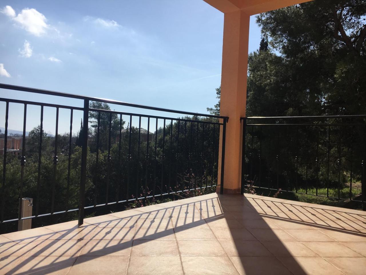 טיווט Apartments Villa Viktoria מראה חיצוני תמונה