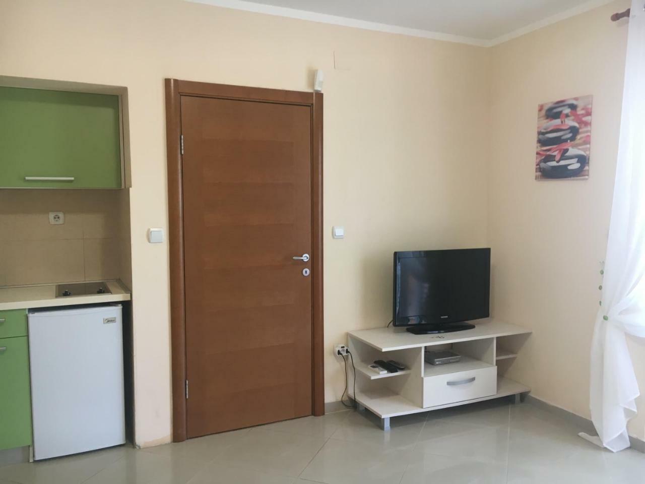 טיווט Apartments Villa Viktoria מראה חיצוני תמונה